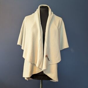 Elegant Cream Women's Sweater